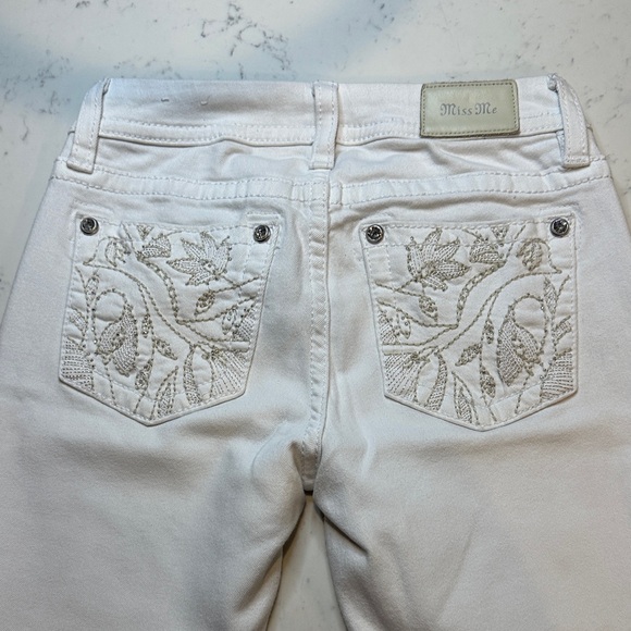 Miss Me Women's Light Beige Skinny Jeans - Picture 5 of 6